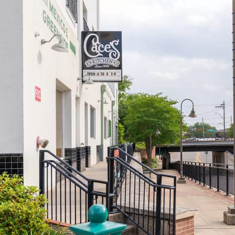 Welcome to Cace’s Kitchen in Longview
